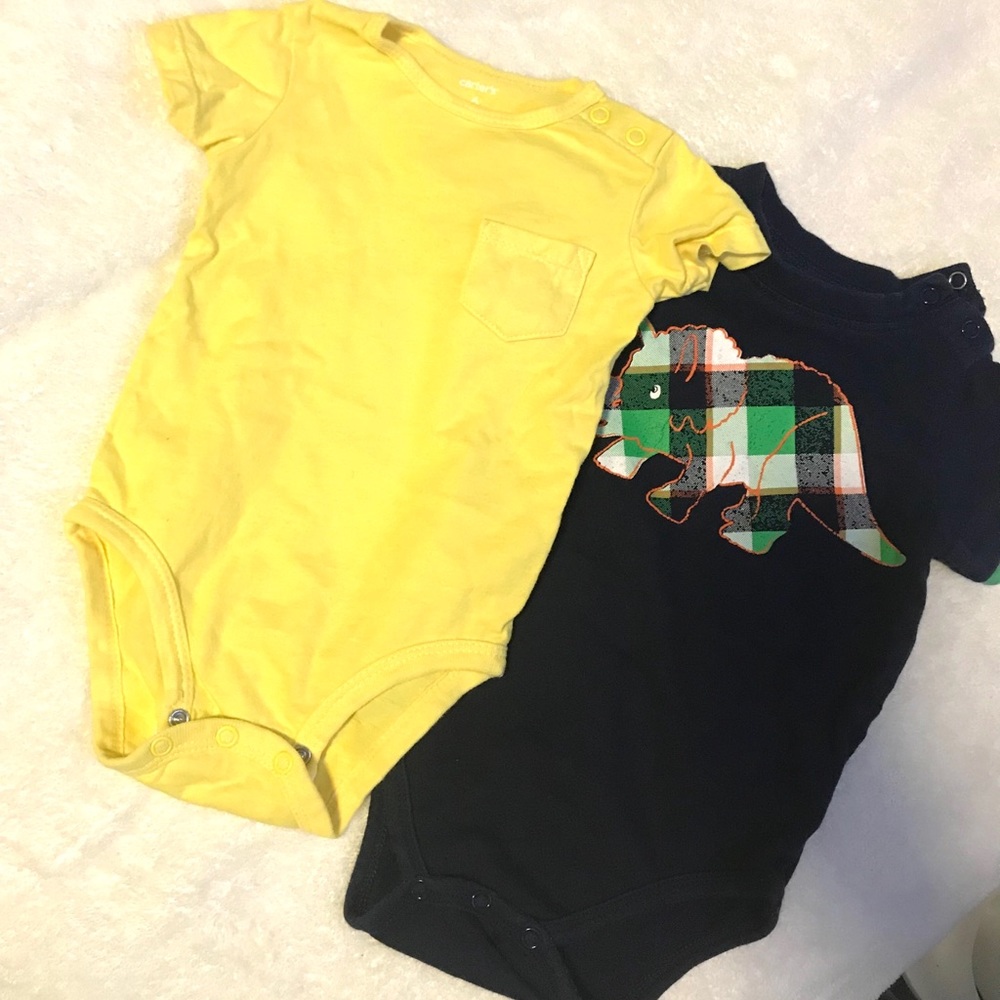 2 for $5, 2 baby onesies, size 6M